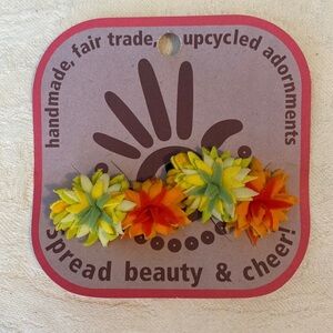 Lucuma Designs Mini Flower Snap Hair Clip Barrettes Fair Trade Handmade NEW